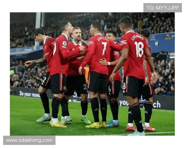 曼联主场鏖战纽卡斯尔联红魔力拼三分誓重返胜利轨道