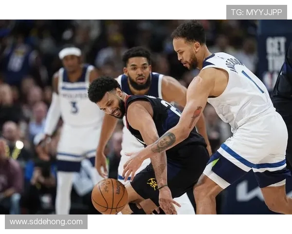 2017年勇士队与森林狼队激战回顾：一场精彩的NBA对决与战术较量