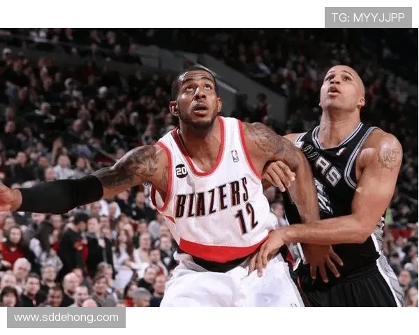 伐木者与休斯敦的激烈对决全场直播精彩瞬间回顾与分析 伐木者与休斯敦的激烈对决全场直播精彩瞬间回顾与分析