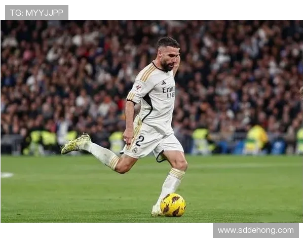 克罗地亚与塞内加尔激战正酣足球盛宴引发全球关注与热议