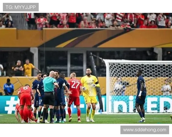 巴黎日耳曼与拜仁慕尼黑对决结果揭晓精彩瞬间回顾